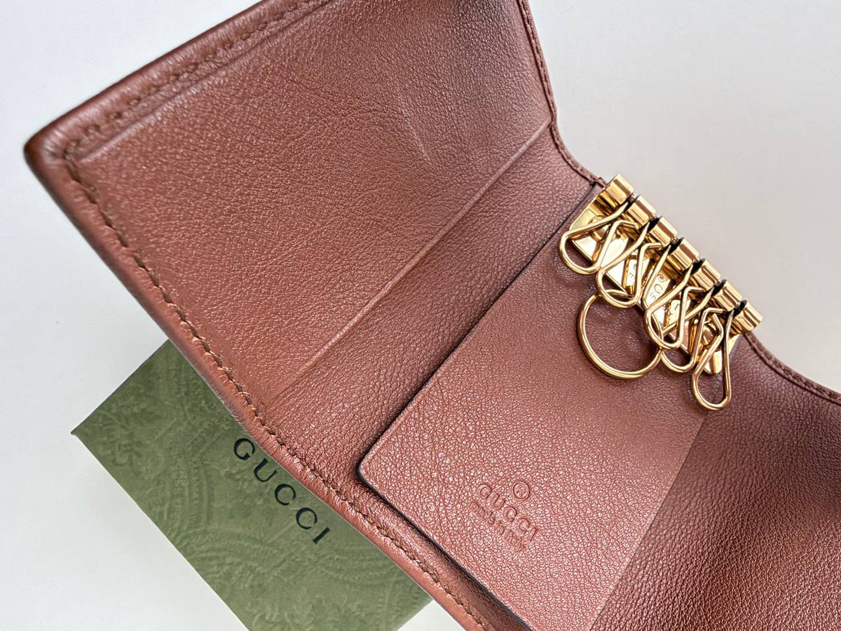 Tarjetero Gucci Bamboo Double G Card Case Wallet en Piel Marrón Suela