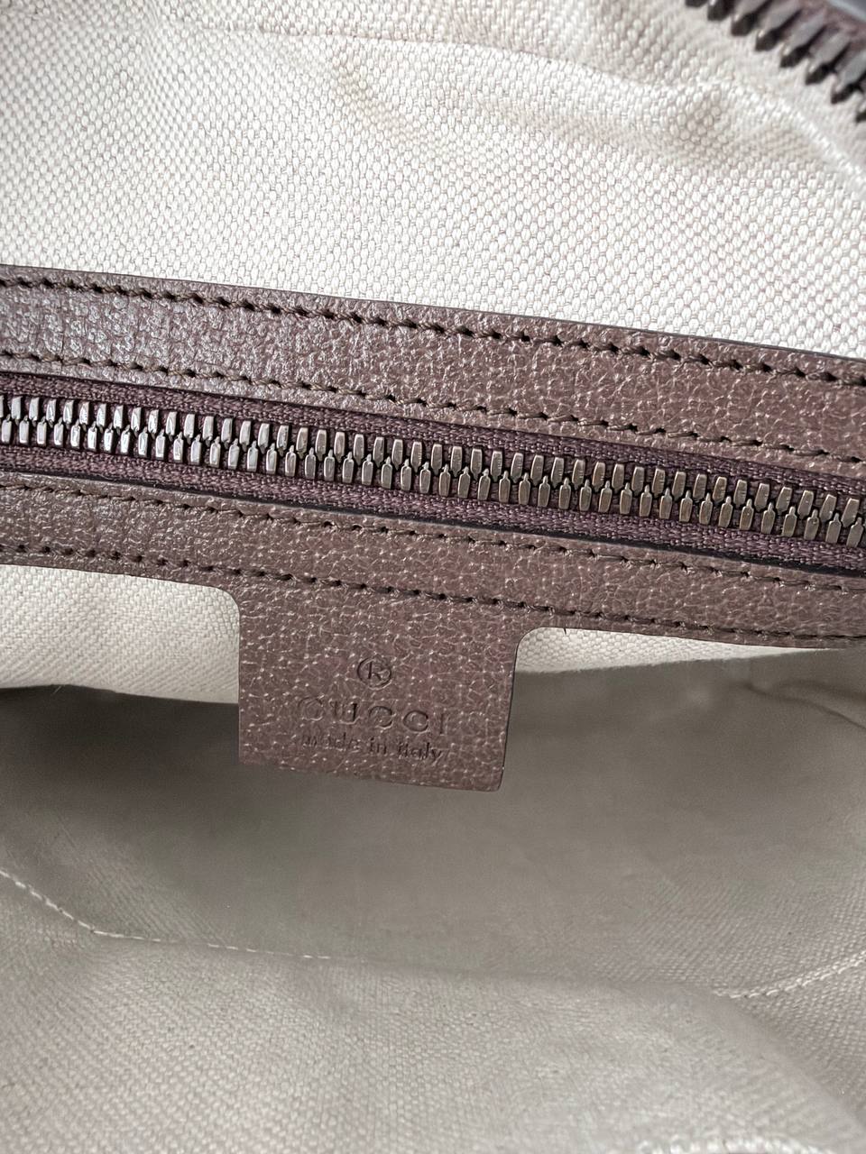 Gucci Ophidia GG Medium Messenger Crossbody Bag en Lona GG Supreme Beige y Ébano