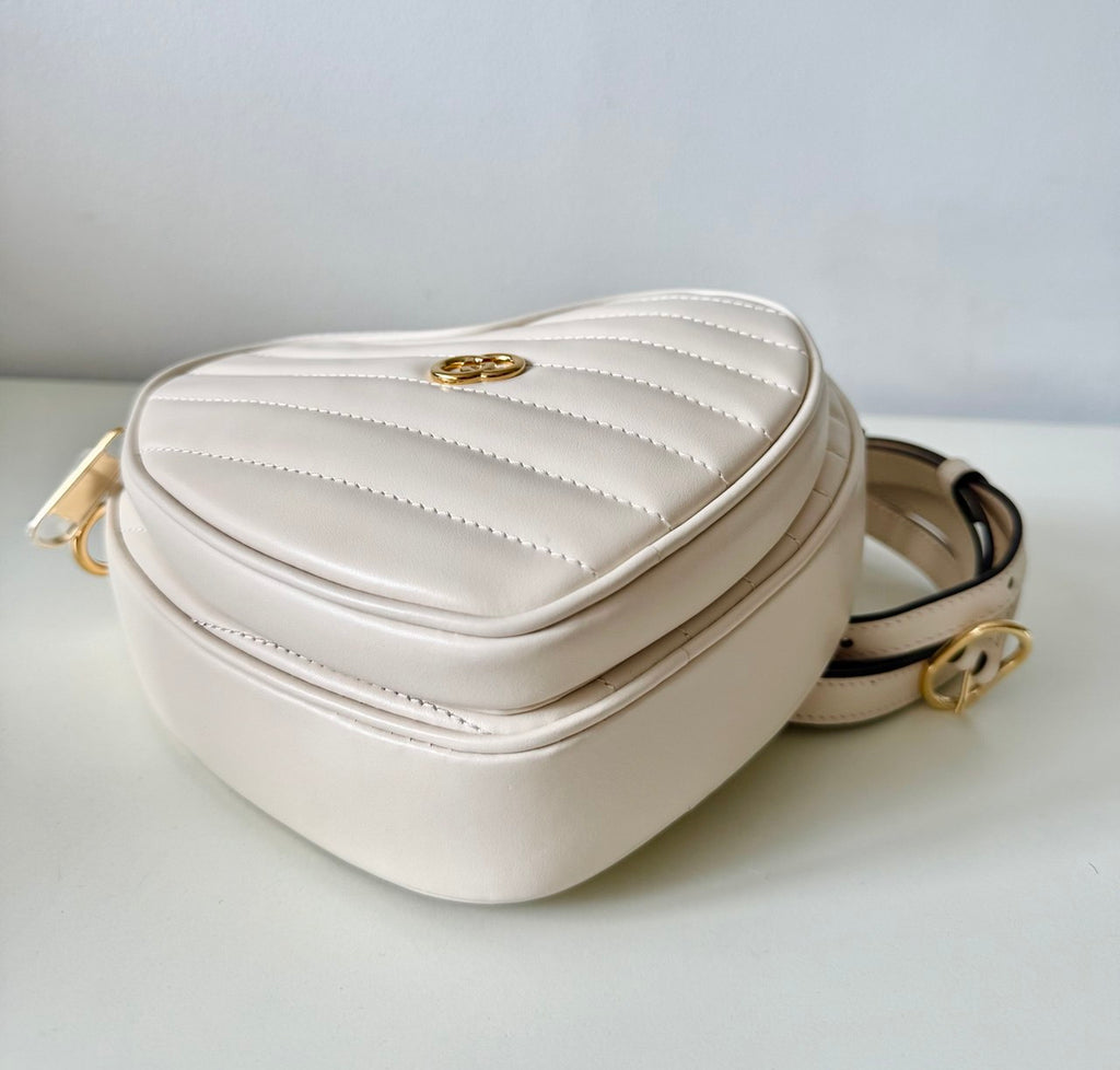 Interlocking G Heart Shoulder Bag Diagonal Quilted Mini