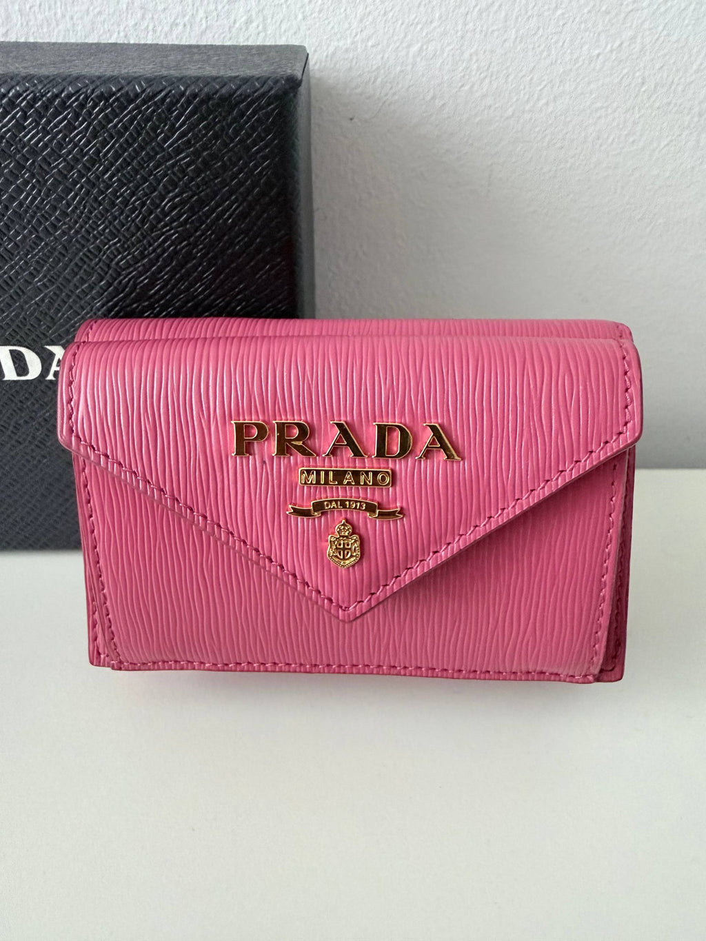 Saffiano Envelope Wallet in Pink with Gold Hardware (Pre Owned)