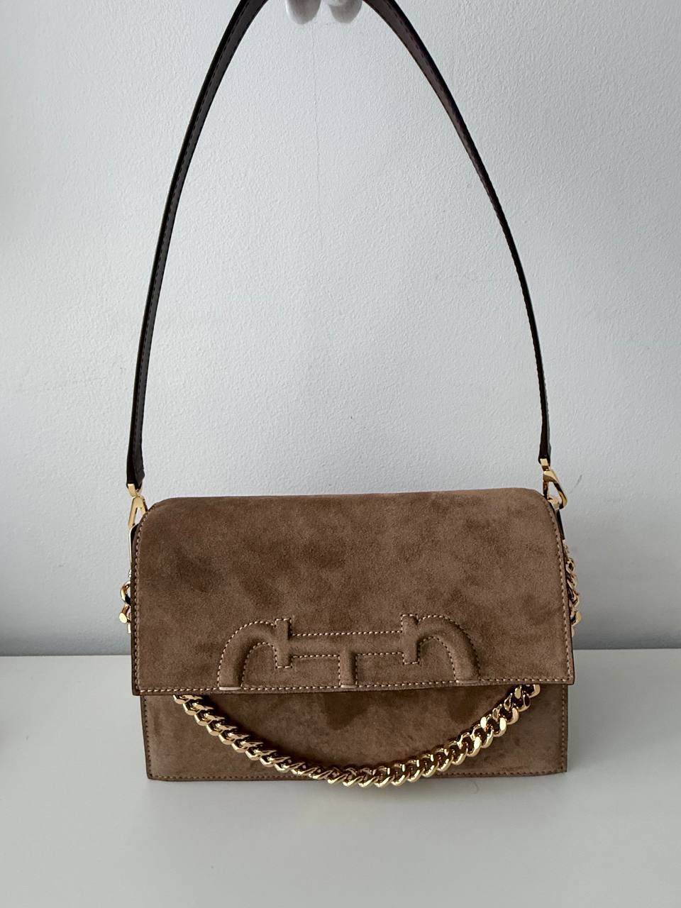 Insignia Bag | Pre-Owned | Full Set | Like New 🤎✨