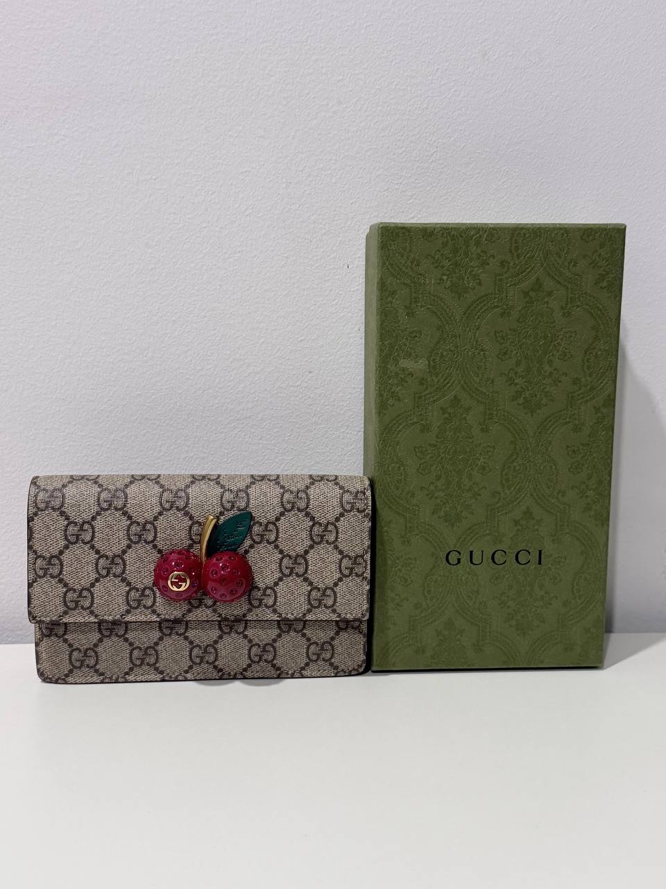 Authentic Gucci GG Supreme Cherry Wallet on Chain – Beige & Red – Pre-Owned with Box