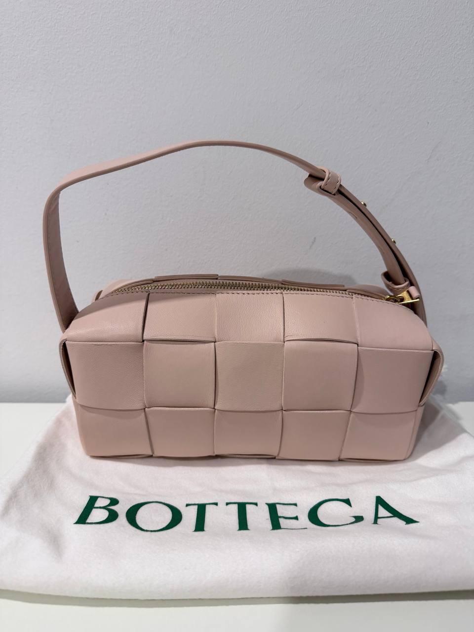 Pre-Owned Cassete Brick Beige