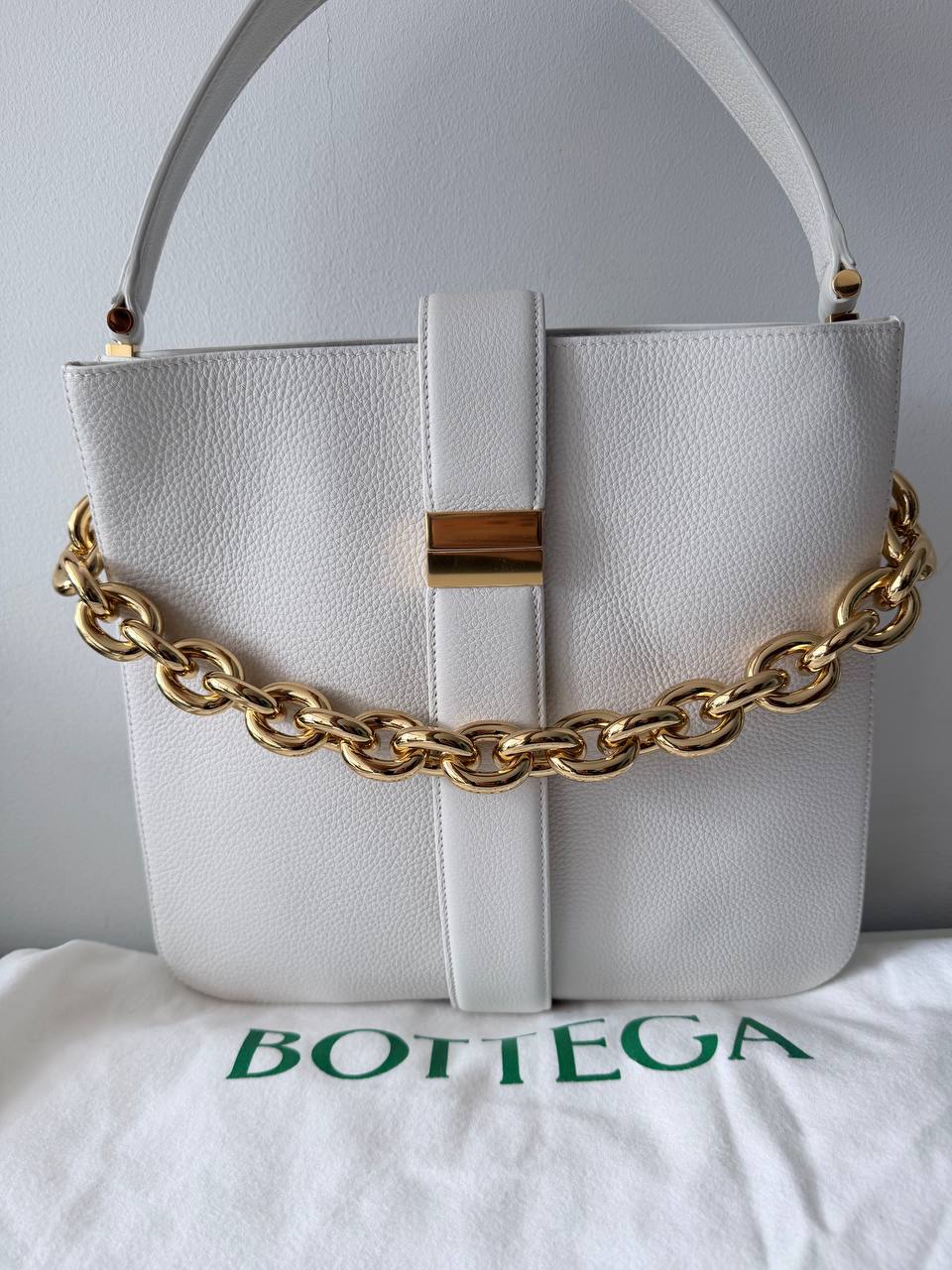 Pre-Owned Marie leather handbag White in Leather