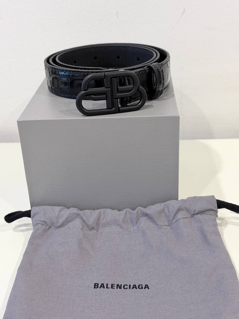 BB Thin Belt in Crocodile Embossed Leather