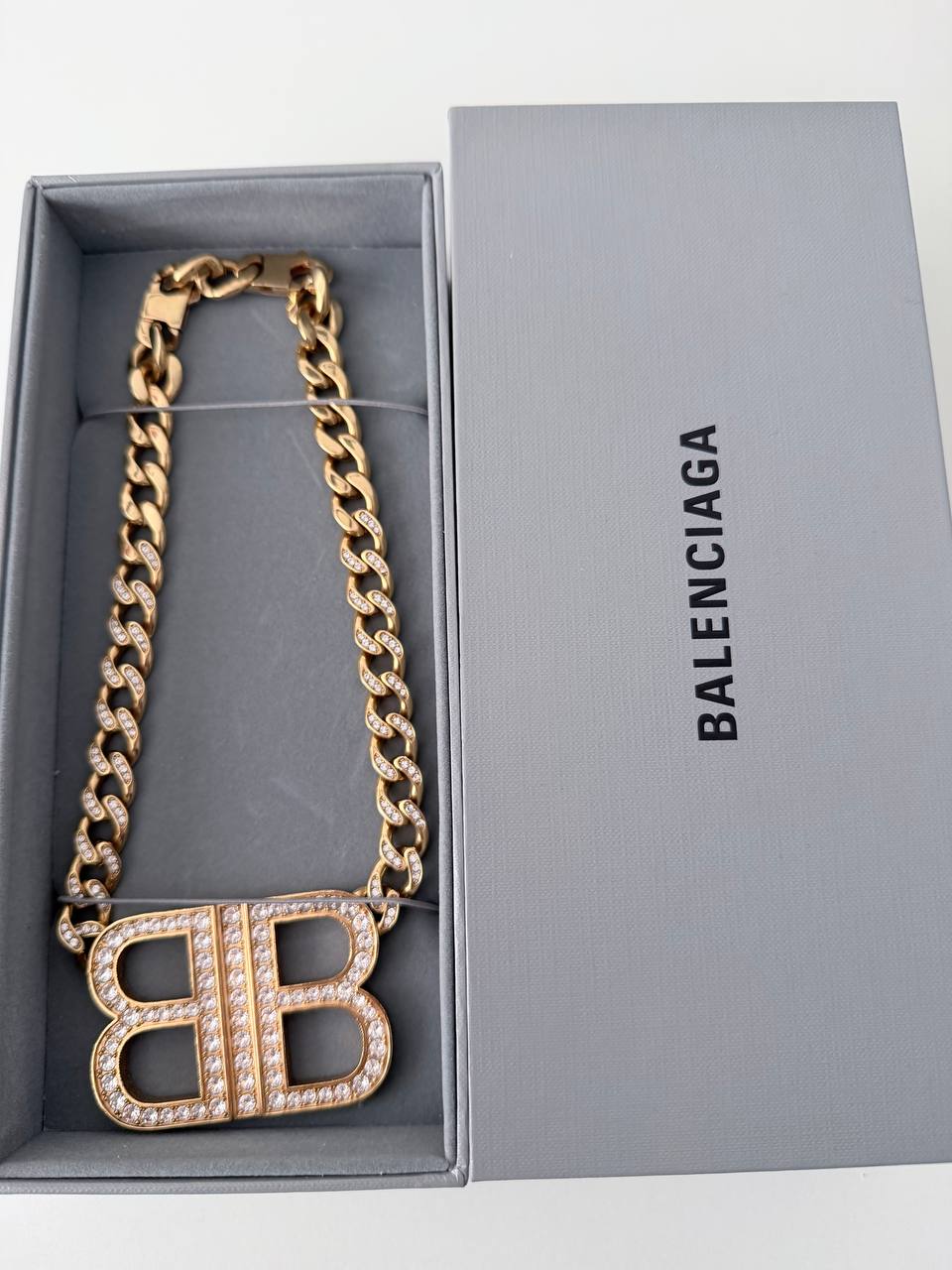 Collar Balenciaga BB Icon Gourmette con Cristales