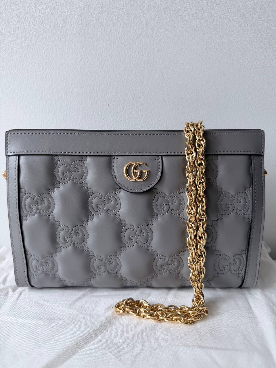 Bolso de Hombro GG Matelassé de Piel Gris