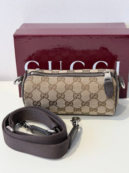 Mini Barrel Bag Gucci GG Canvas en Lona Beige y Piel Marrón Oscuro