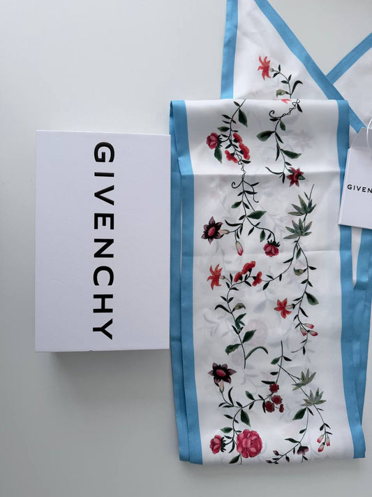 Pañuelo Twilly / Mitzah Givenchy Floral Botanical Silk Scarf en Seda Blanco, Azul Celeste y Rojo