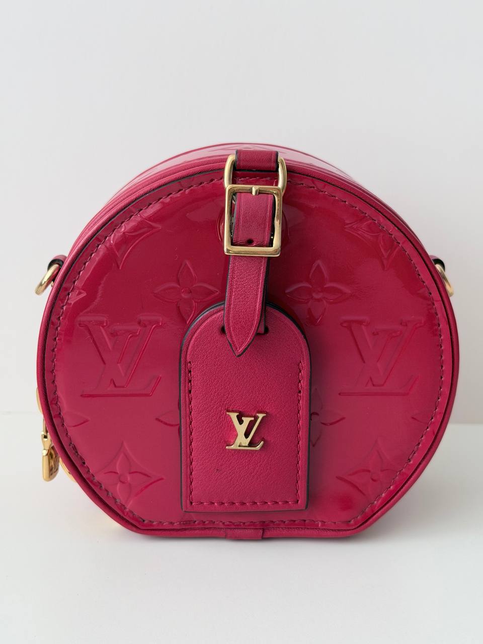 Mini Bandolera Louis Vuitton Boîte Chapeau Souple en Piel Monogram Vernis Fucsia