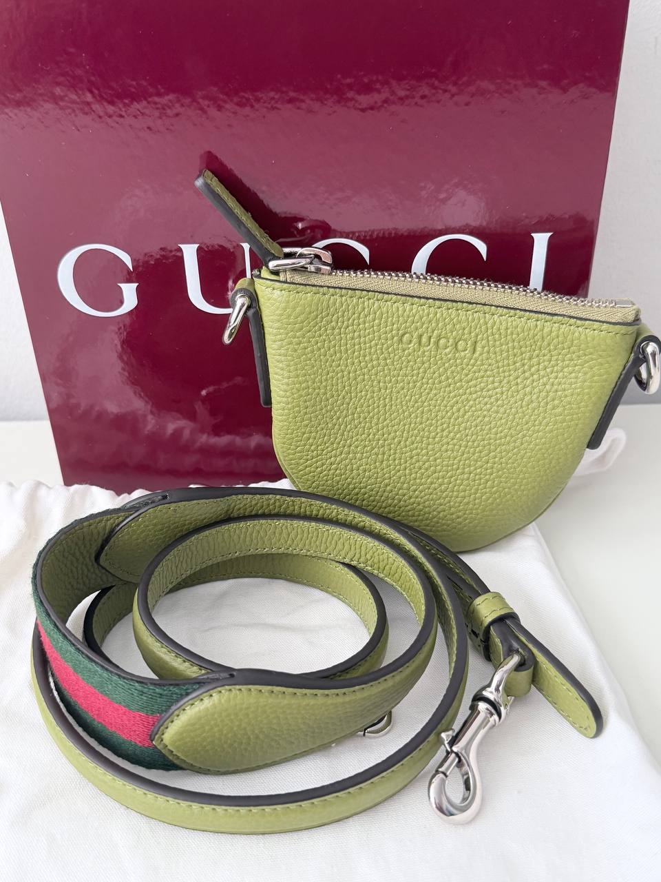 Pre-Owned Mini Leather Crossbody Bag – Green