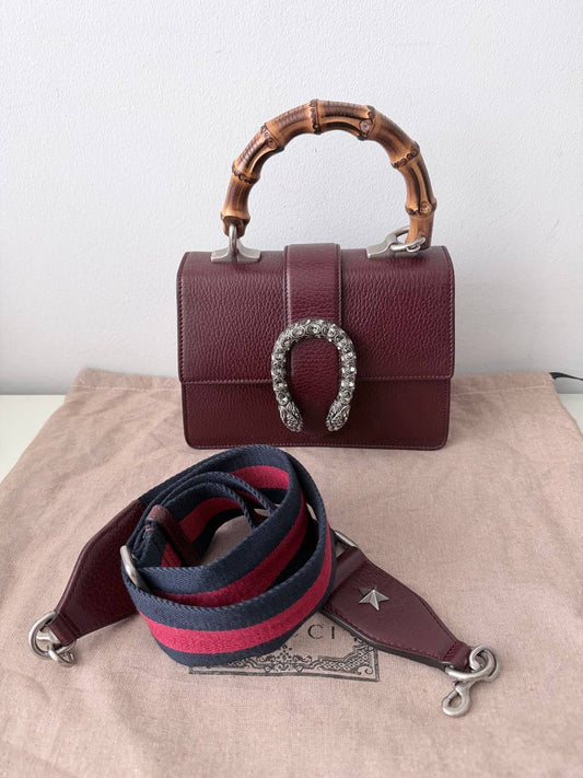 Gucci Dionysus Bamboo Top Handle en Piel Granulada Borgoña Wine Color