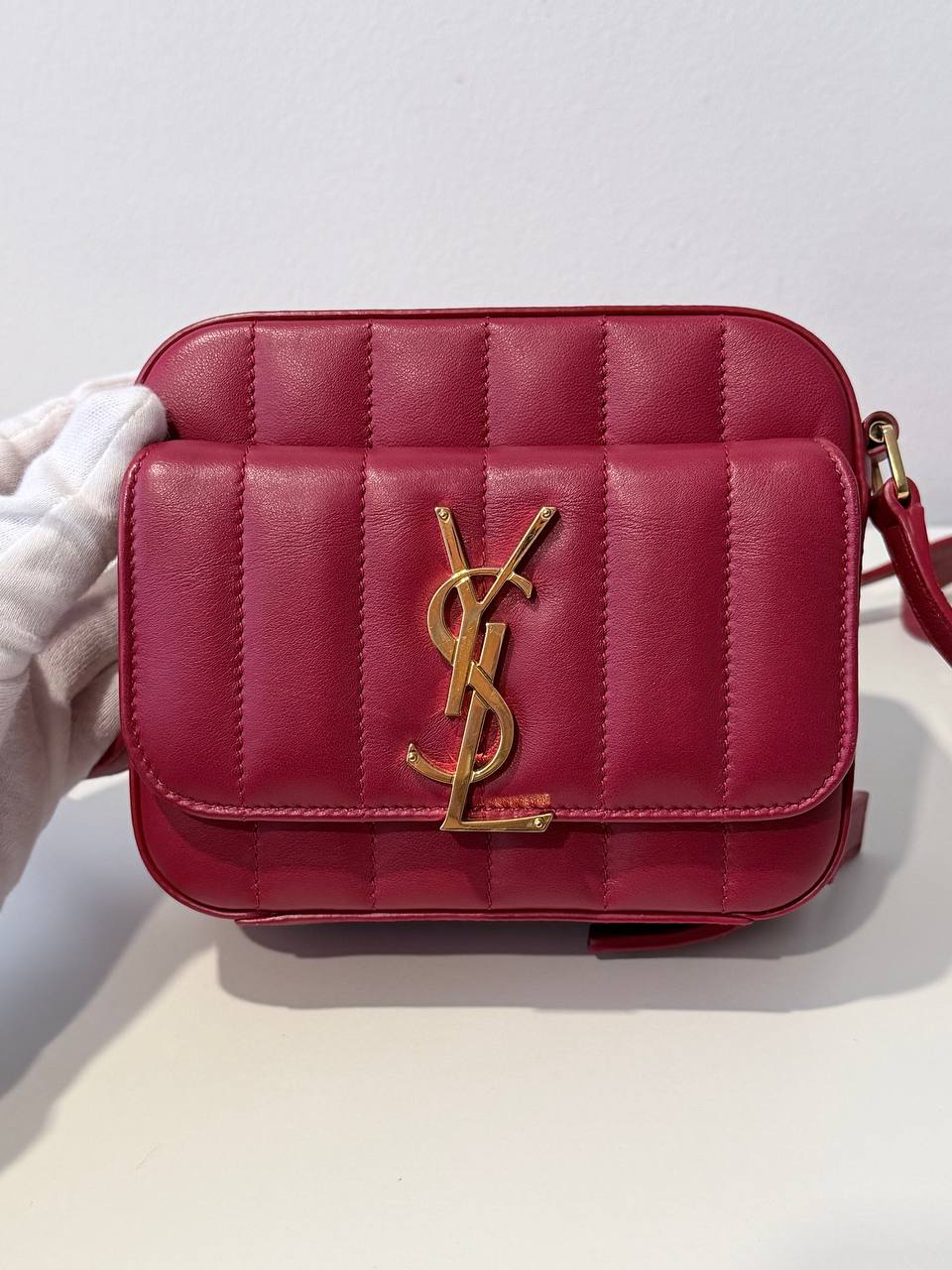 Pre-Owned Quilted Leather Camera Bag – Red