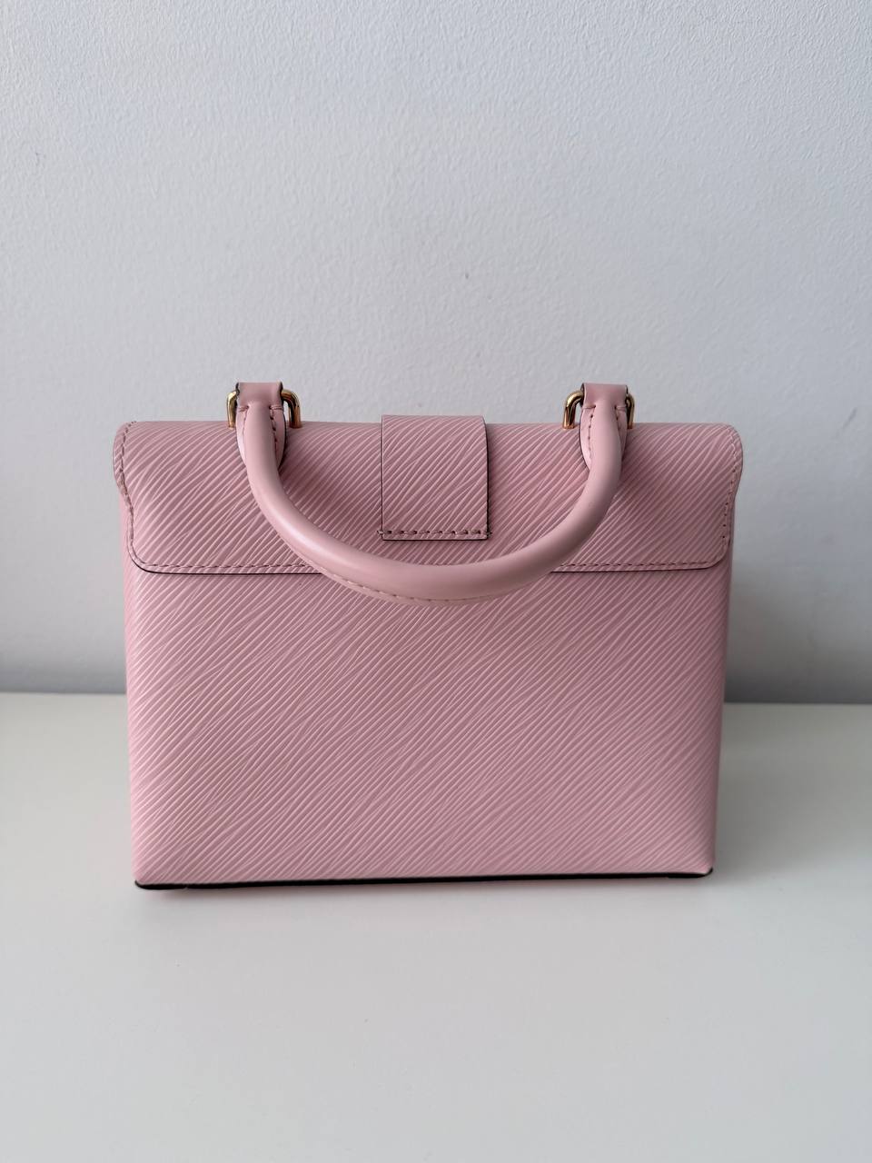 Pre-Loved Designer Style Pink Leather Crossbody Bag with Gold-Tone Hardware