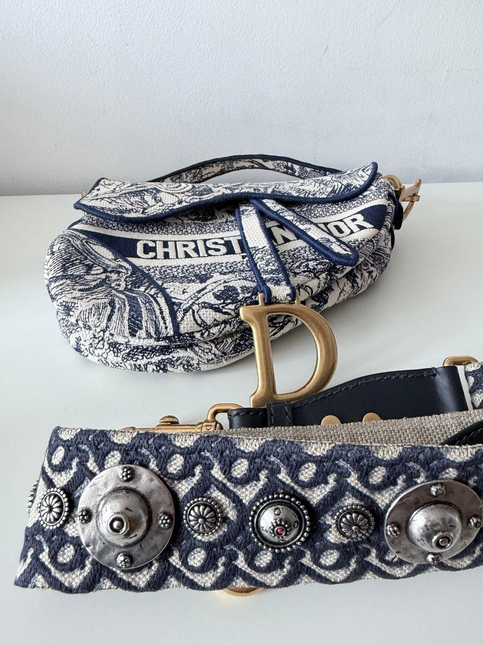 Saddle Bag – Pre-Loved (Authentic)