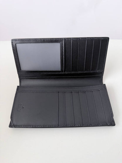 Billetera Larga Vertical Gucci GG Marmont Continental en Piel Negra