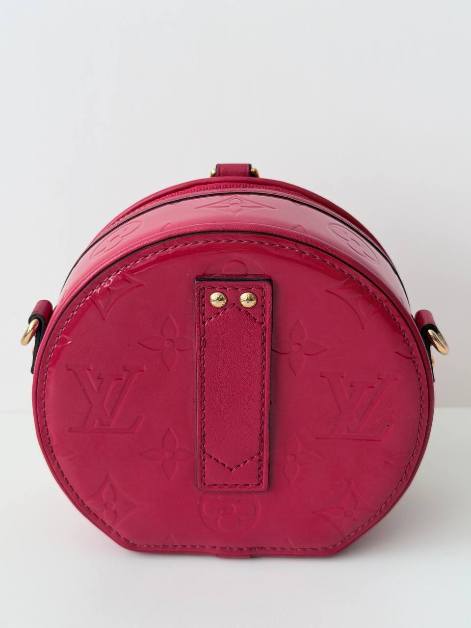 Mini Bandolera Louis Vuitton Boîte Chapeau Souple en Piel Monogram Vernis Fucsia