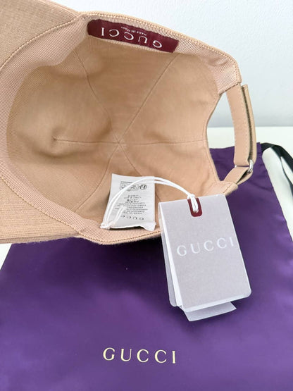 Gorra de Béisbol Gucci Embroidered Knit Baseball Cap en Lana Beige