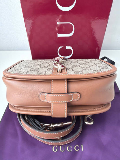 Gucci Horsebit 1955 Mini Shoulder Bag en Lona GG Supreme y Piel Marrón