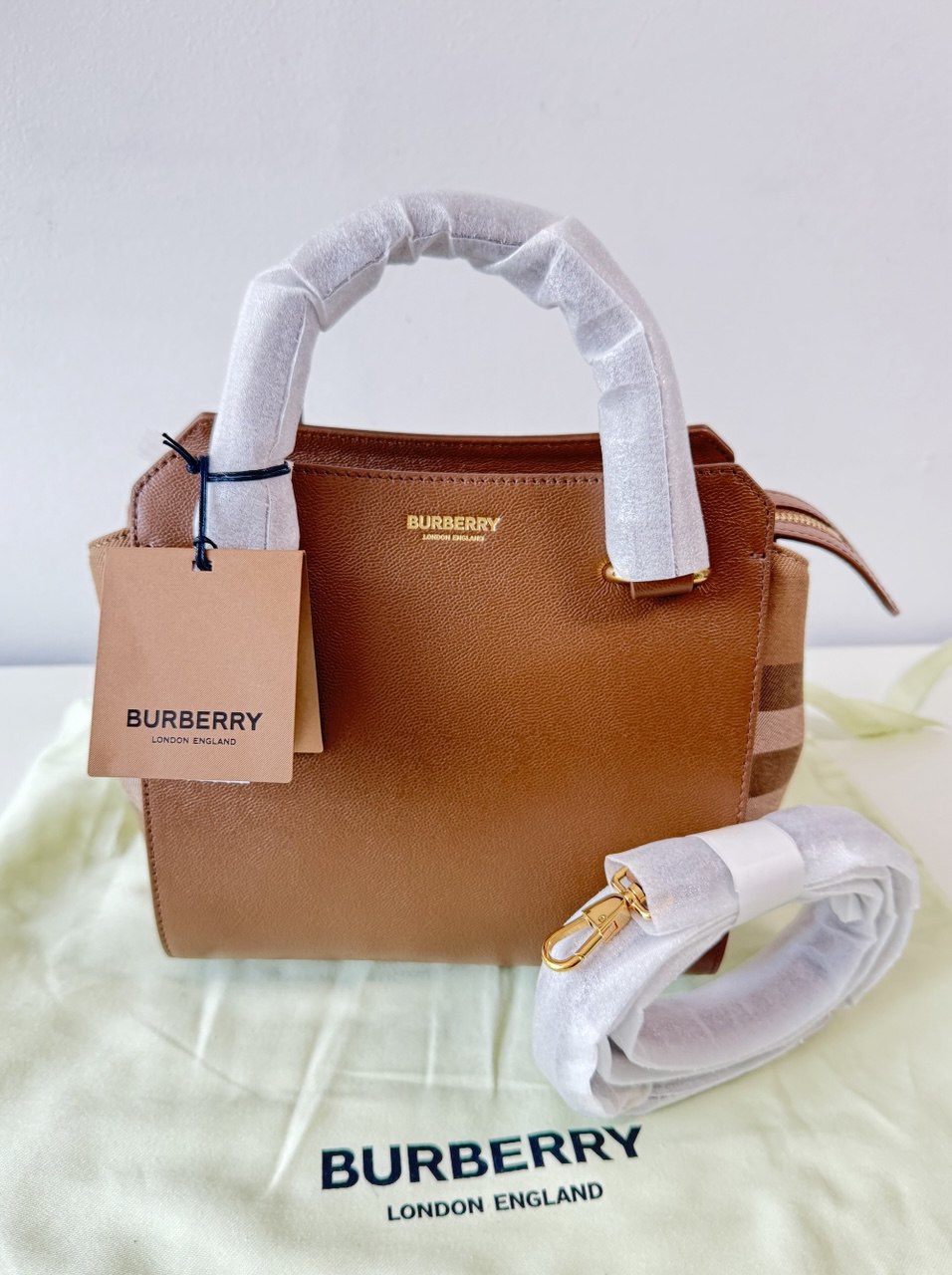 Pre-Owned Banwell Tote and House Check Canvas Mini
