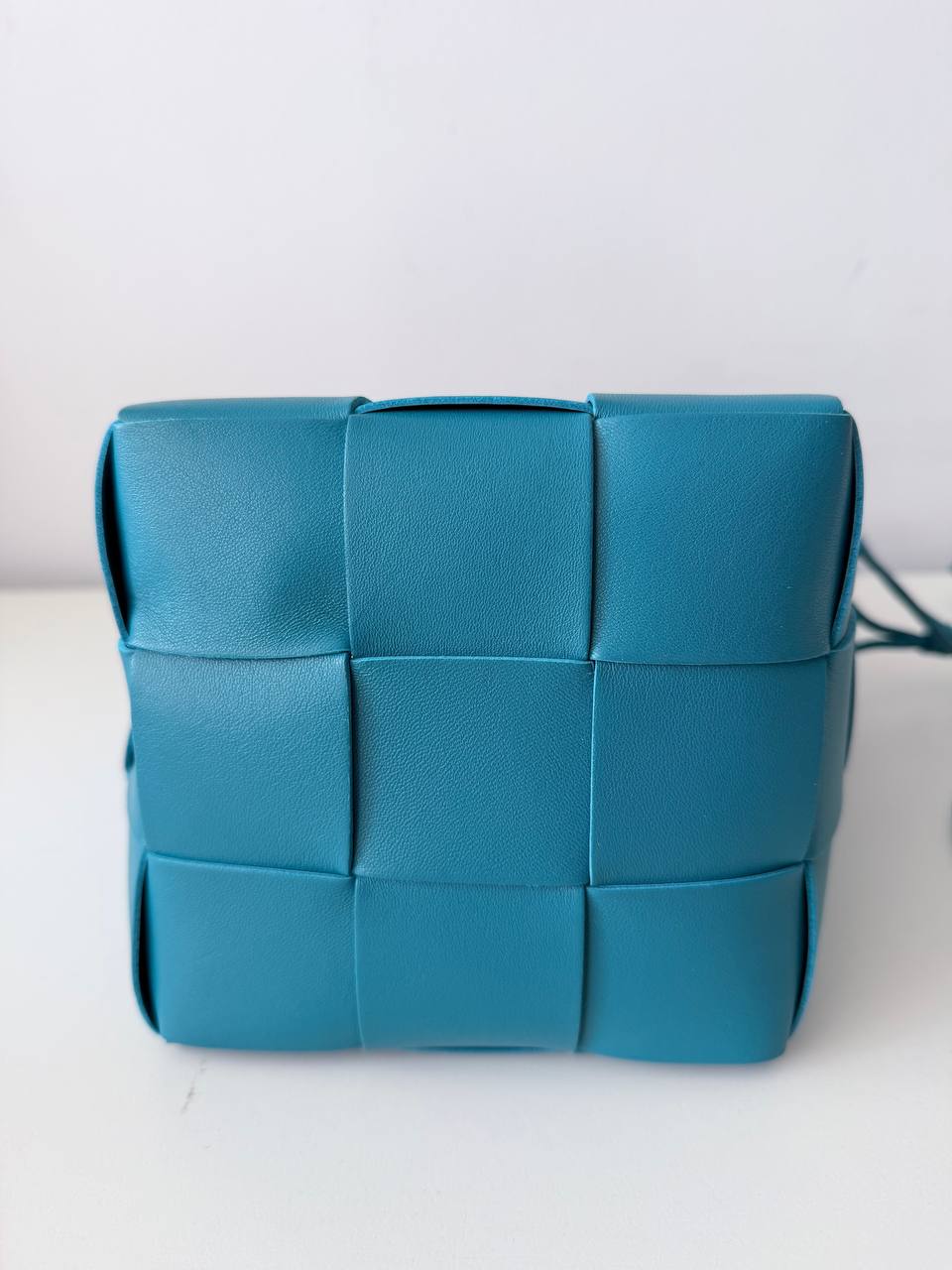 Intrecciato Leather Mini Bucket Crossbody Bag – Turquoise Blue
