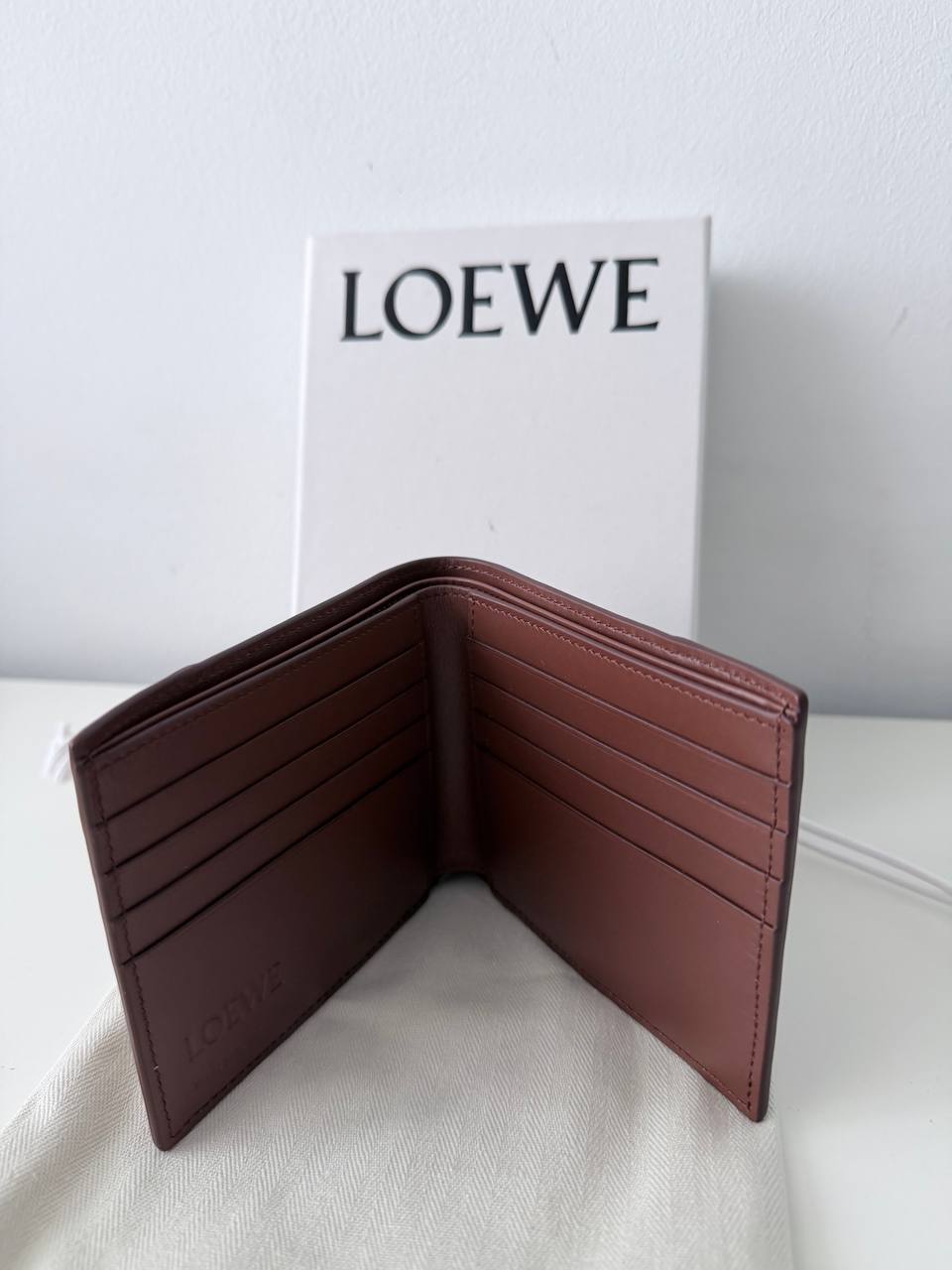 Billetera Plegable Loewe Puzzle en Piel Marrón