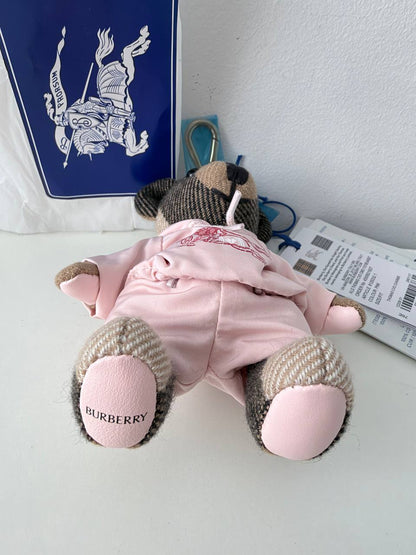 Llavero Charm de Bolso Burberry Thomas Bear en Lana Cuadros Vintage con Sudadera Rosa