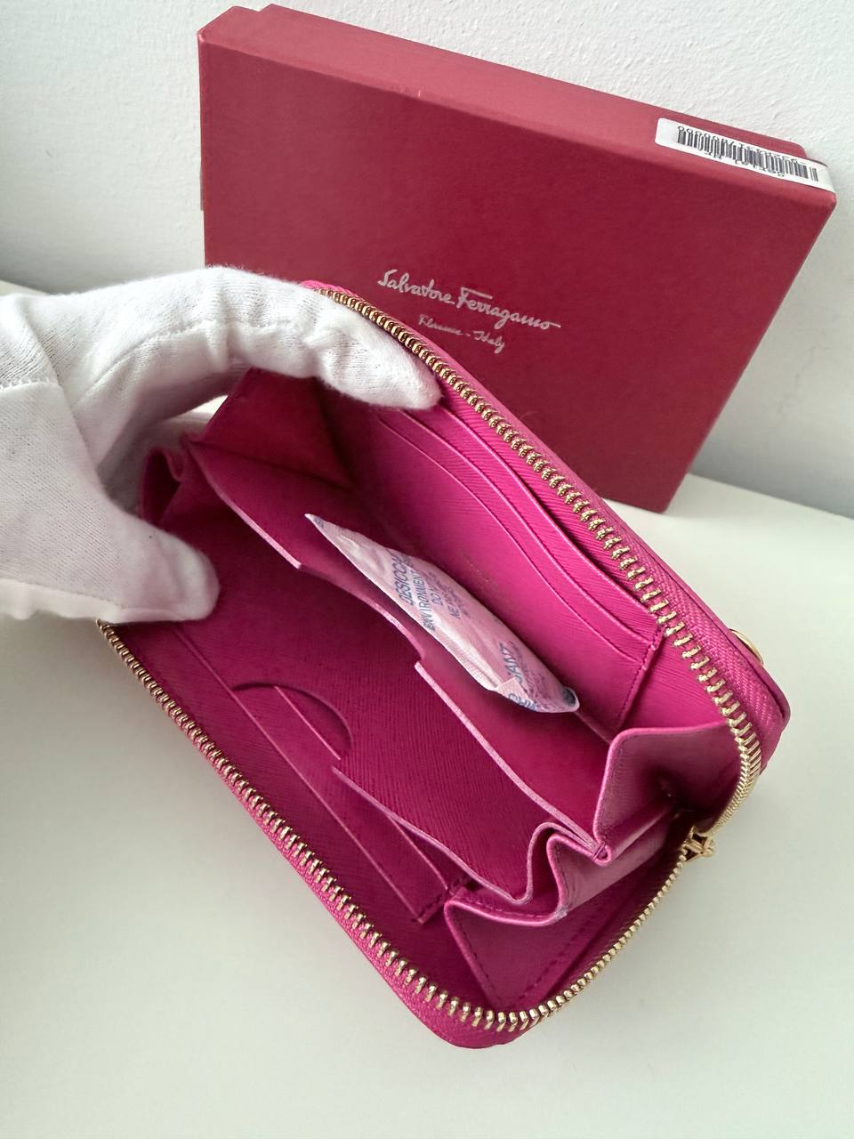 Saffiano Leather Zip-Around Wallet – Pre-Owned