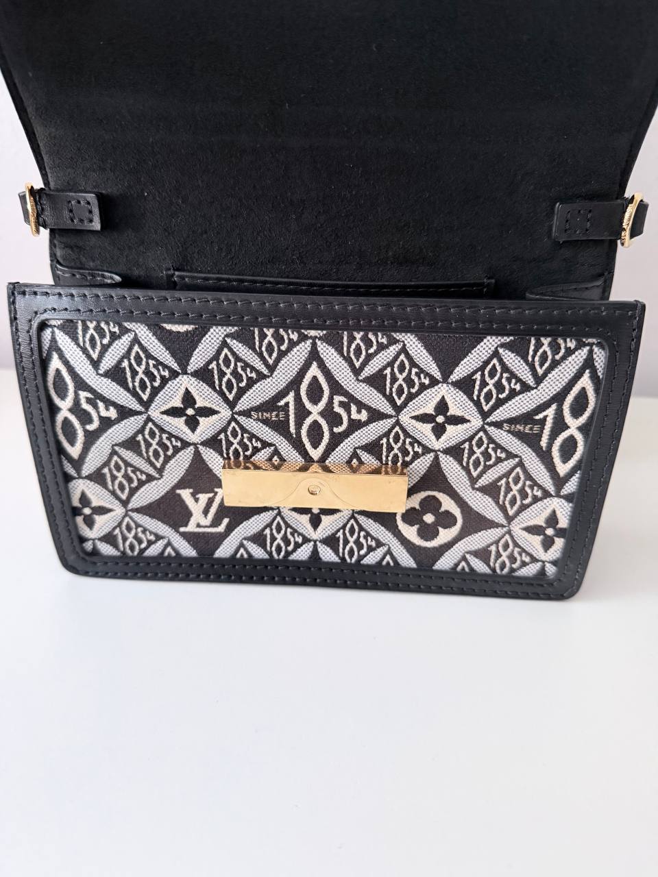 Pre-Loved Designer Style Chain Wallet Crossbody Bag – Black & White Canvas with Gold-Tone Hardware