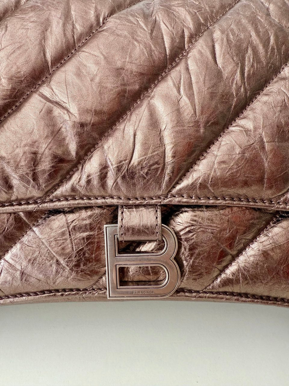 Crush Medium Chain Bag Metallized Quilted