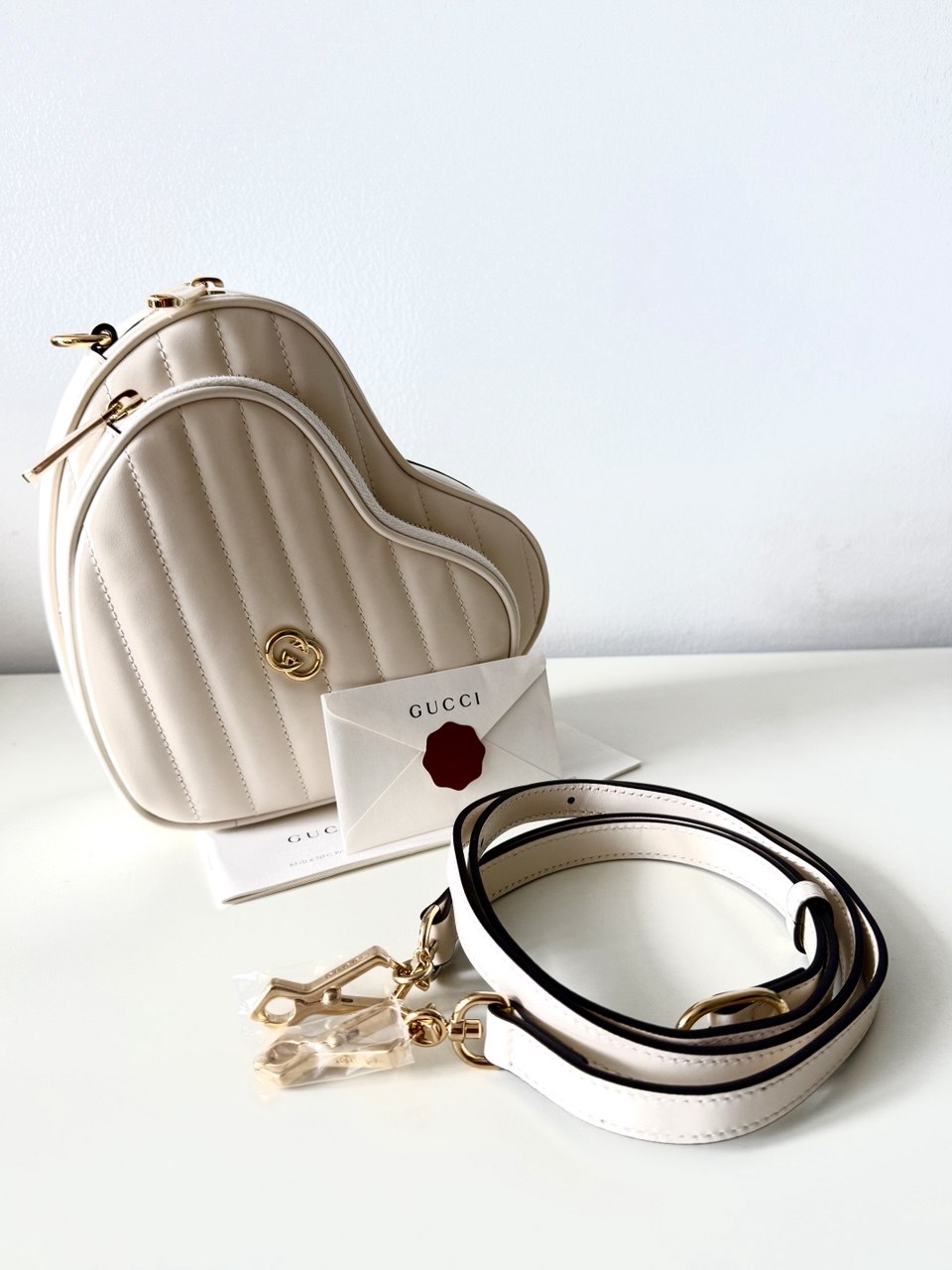 Interlocking G Heart Shoulder Bag Diagonal Quilted Mini