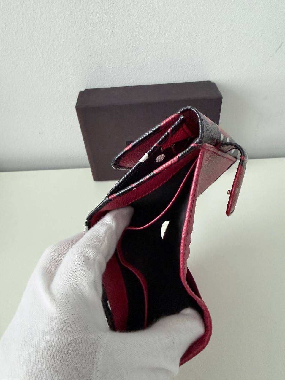 Devotion Mini-Print Leather Compact Wallet – Pre-Owned Luxury