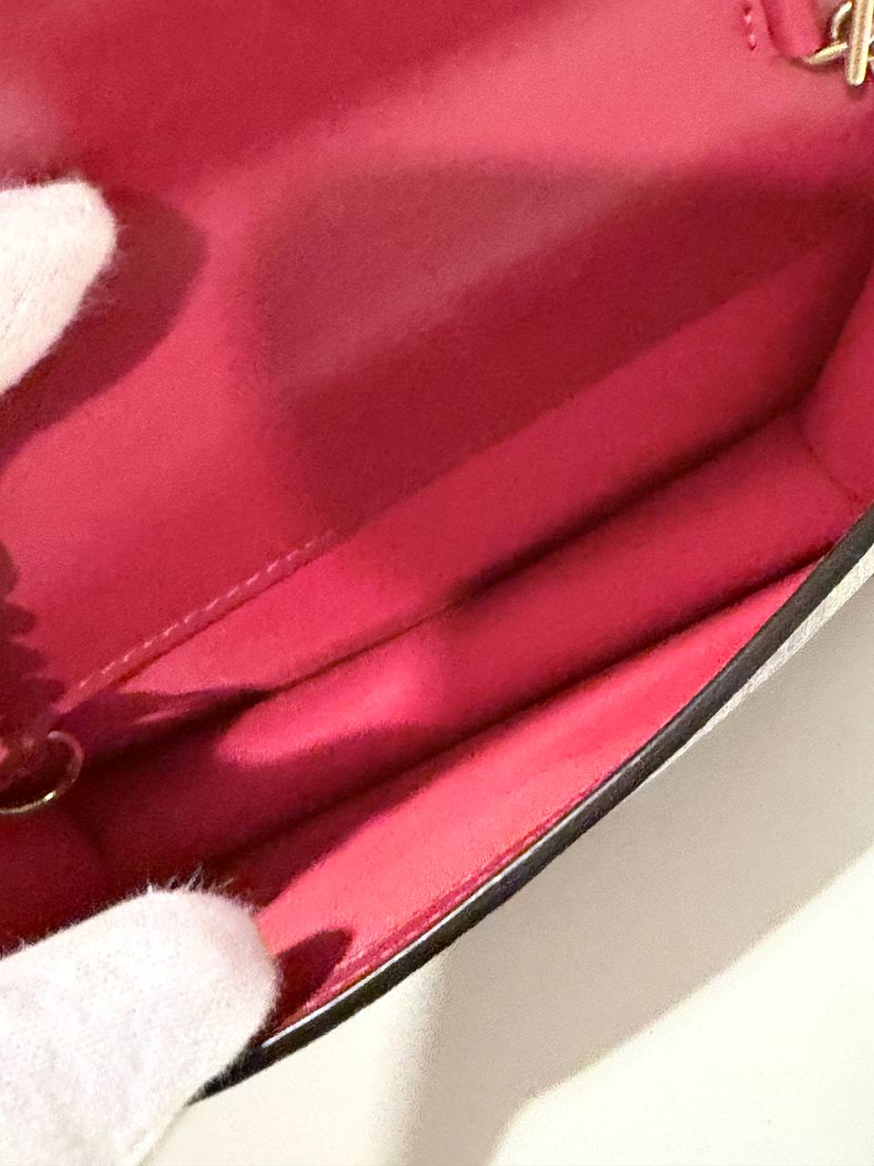 Authentic Gucci GG Supreme Cherry Wallet on Chain – Beige & Red – Pre-Owned with Box