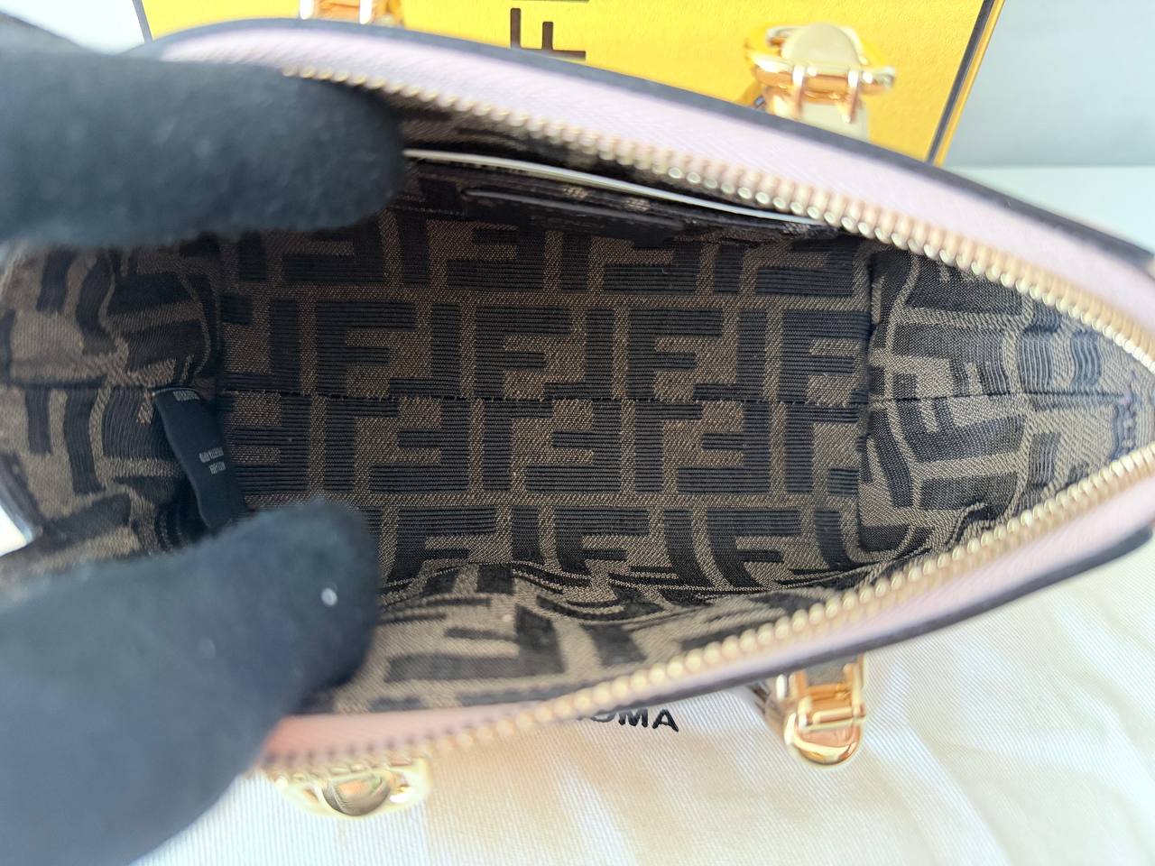 Freelove Pink Mini Top Handle Bag with Tortoiseshell Handles – Structured Leather Crossbody Satchel