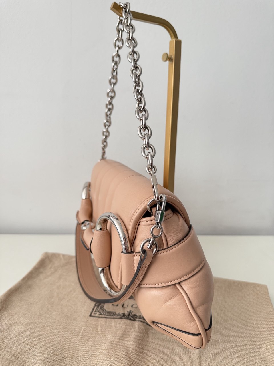 Horsebit Chain Medium Shoulder Bag Pink Sand
