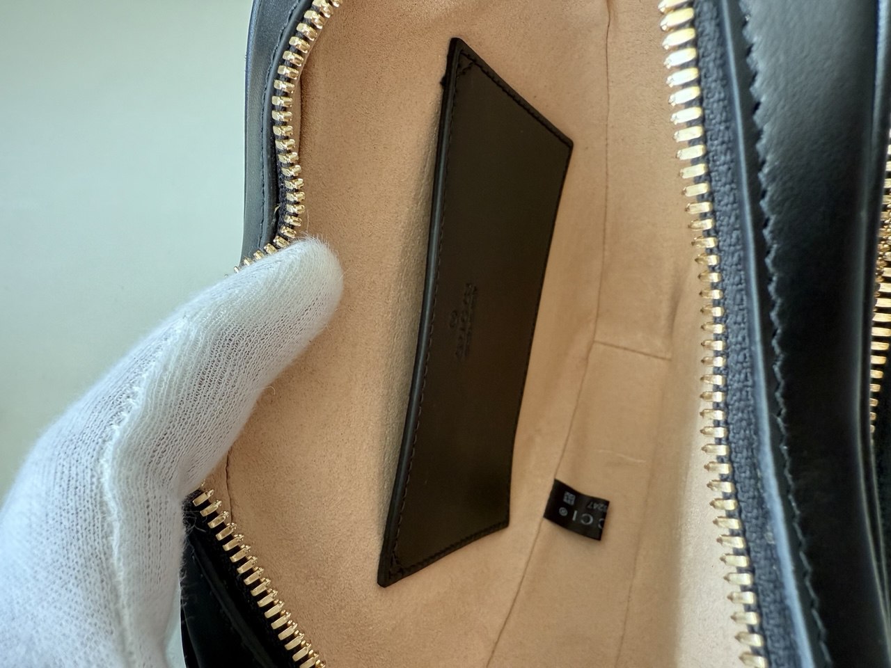 Interlocking Black G Heart Shoulder Bag Diagonal Quilted Mini