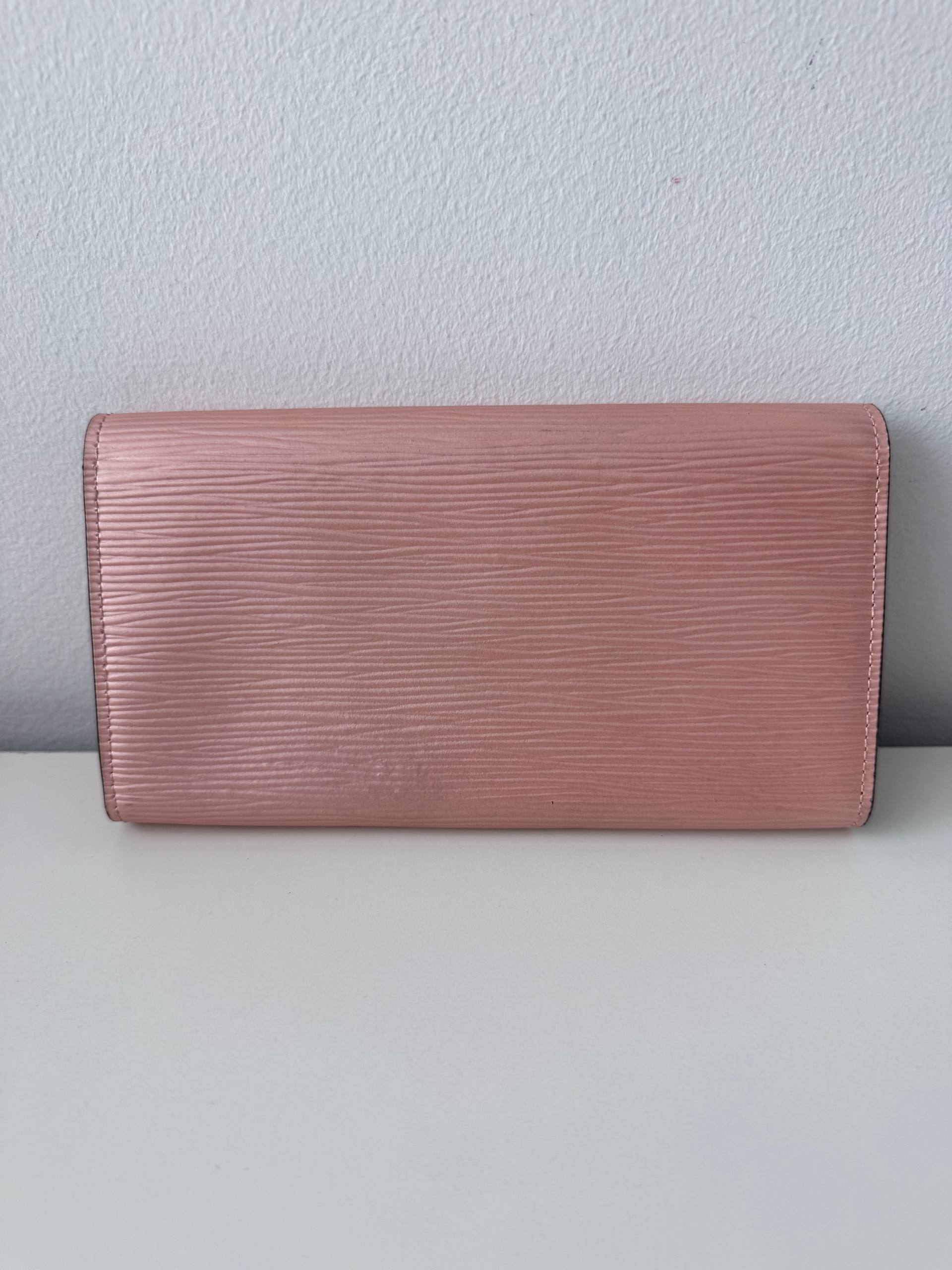 Epi Twist Wallet – Pink (Pre Owned)