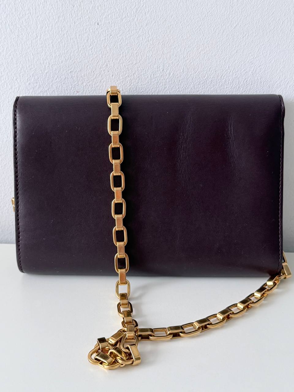 Louise Chain Wallet – Burgundy Leather & Gold Hardware – Pre-Loved Authentic