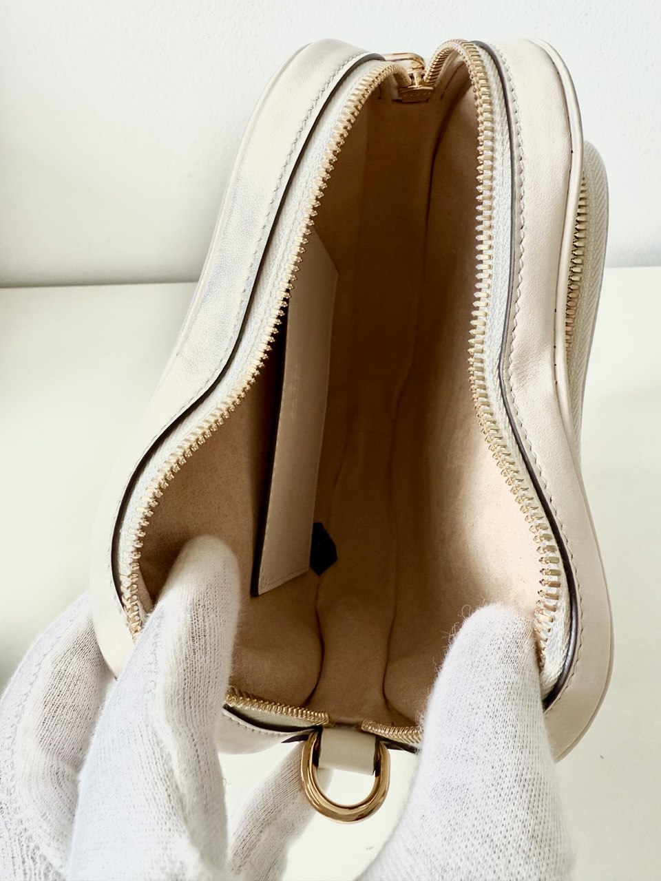 Interlocking G Heart Shoulder Bag Diagonal Quilted Mini