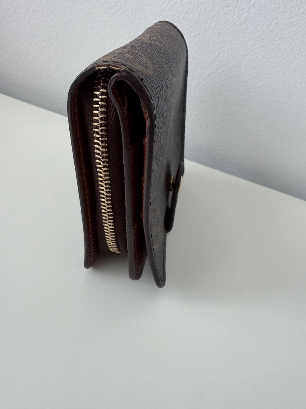 Monogram Canvas Compact Wallet – Brown (Pre Owned)