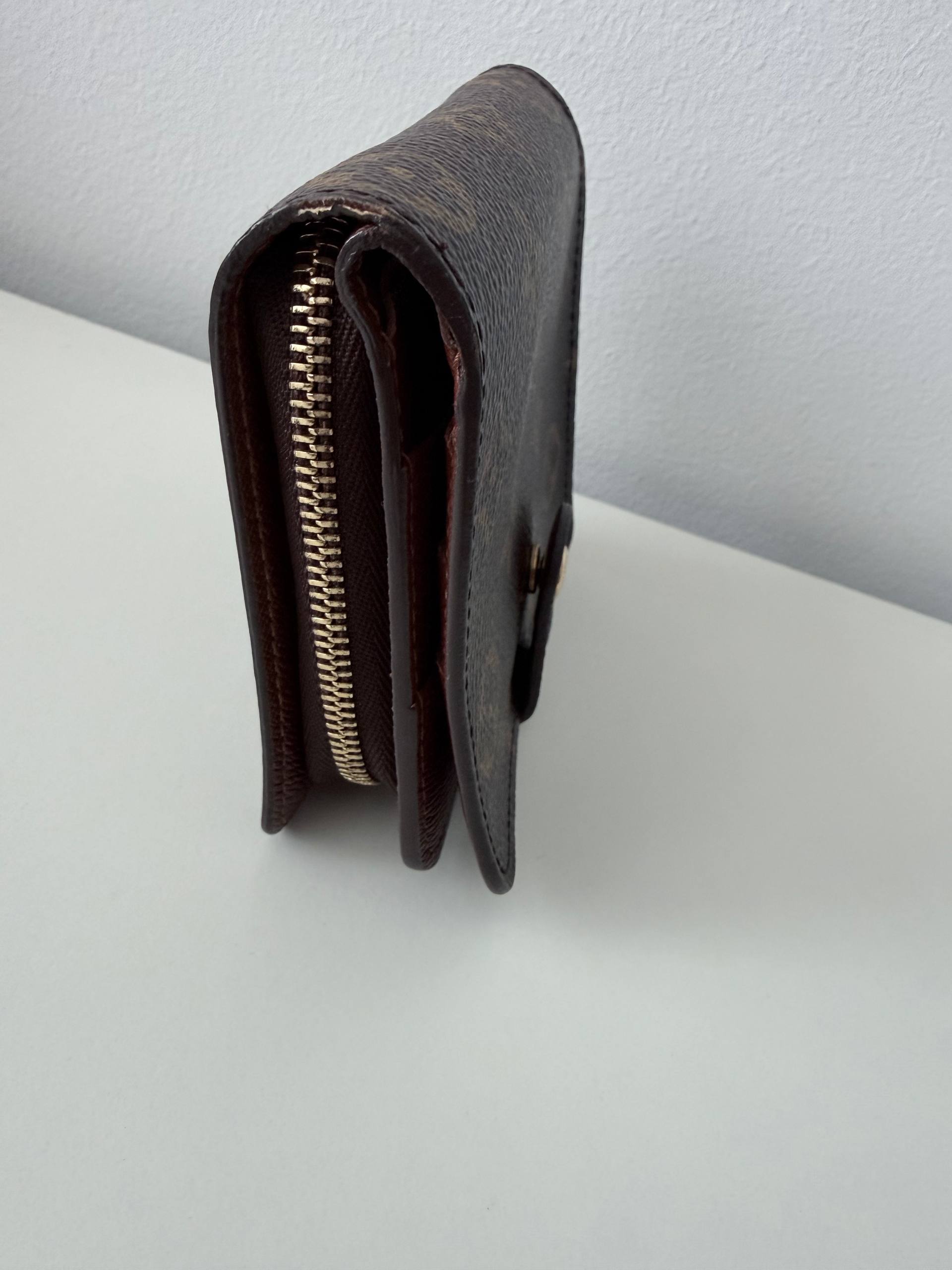 Monogram Canvas Compact Wallet – Brown (Pre Owned)